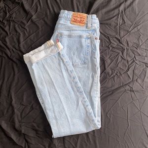 Levi’s 501 Mom/ Boyfriend Jeans Size 27-28